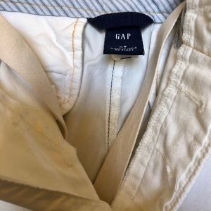 GAP Men’s Classic Khakis
